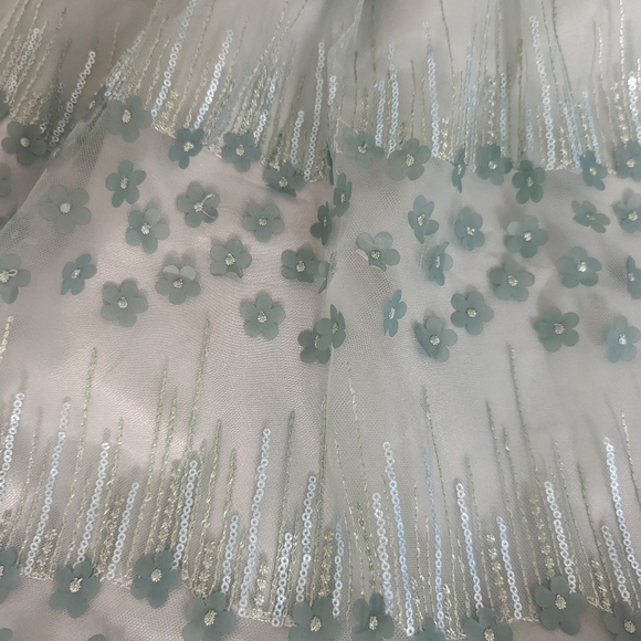 Women's | Top | Size US 6 / Medium - Picture 11 of 13